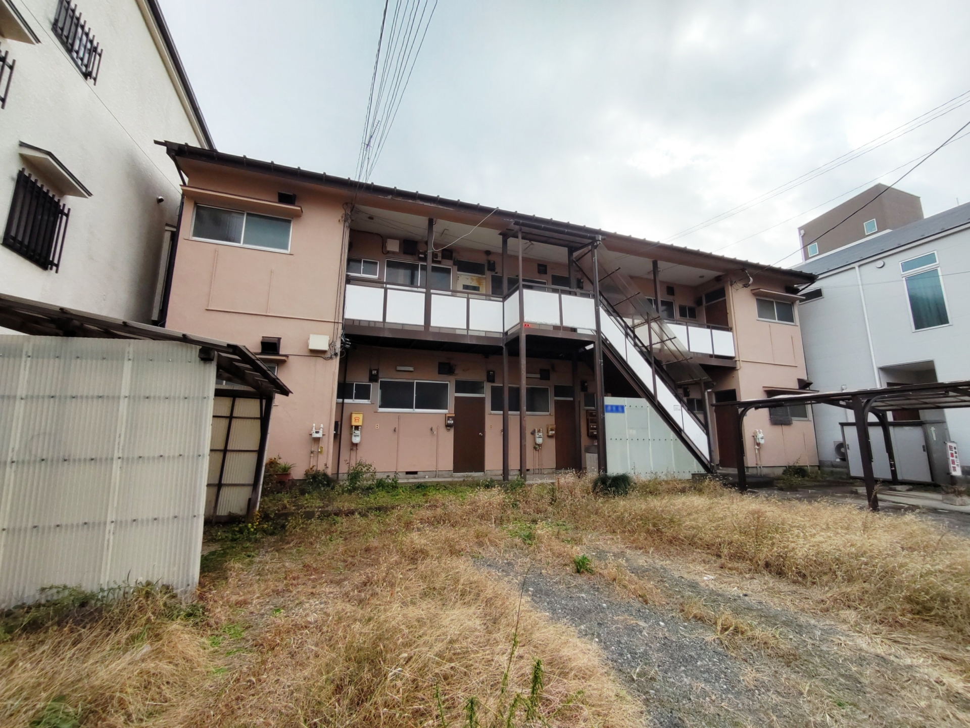 東京都昭島市　殺人事件が起こった賃貸アパートを売却したい